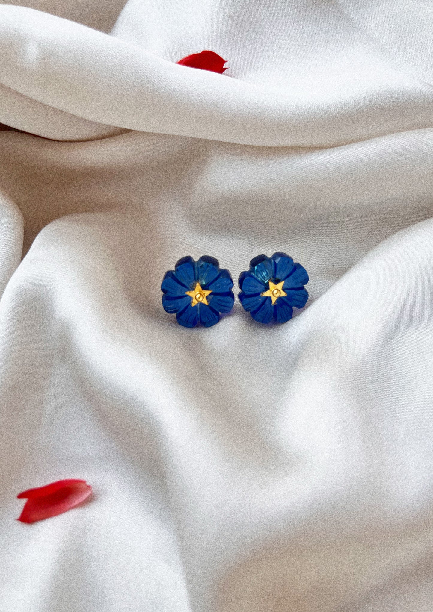 FLOWER STUDS- BLUE QUARTZ CARVED