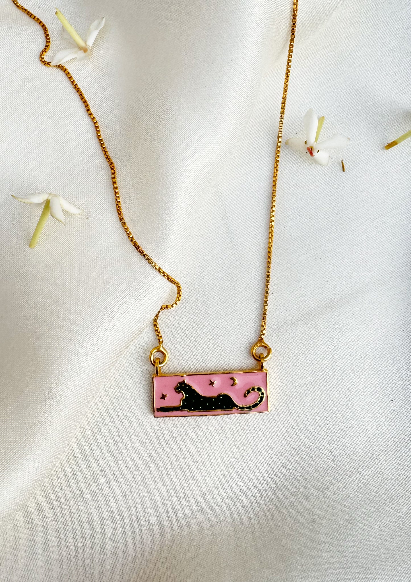 GREEN LEOPARD MEENAKARI PENDANT