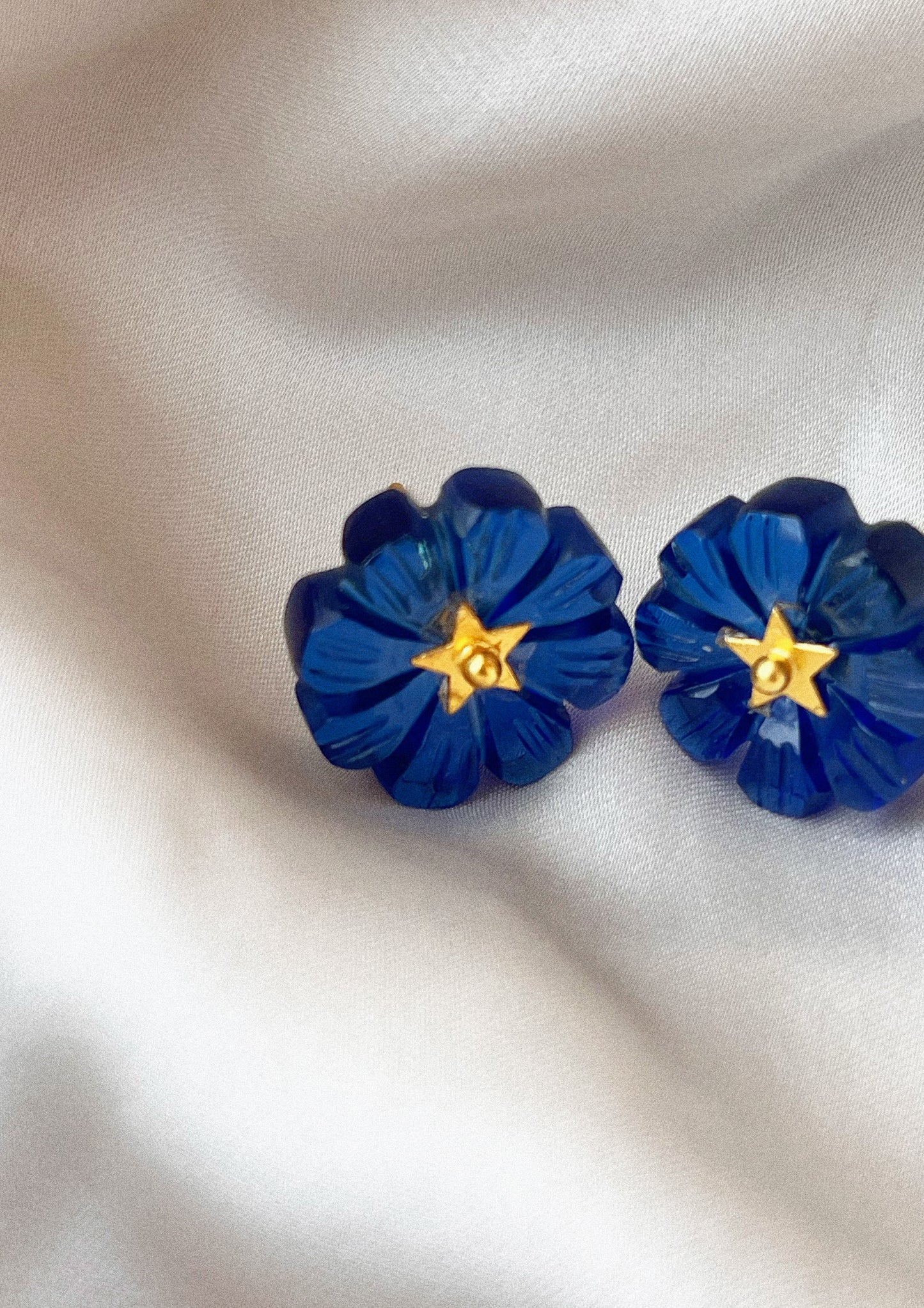 FLOWER STUDS- BLUE QUARTZ CARVED