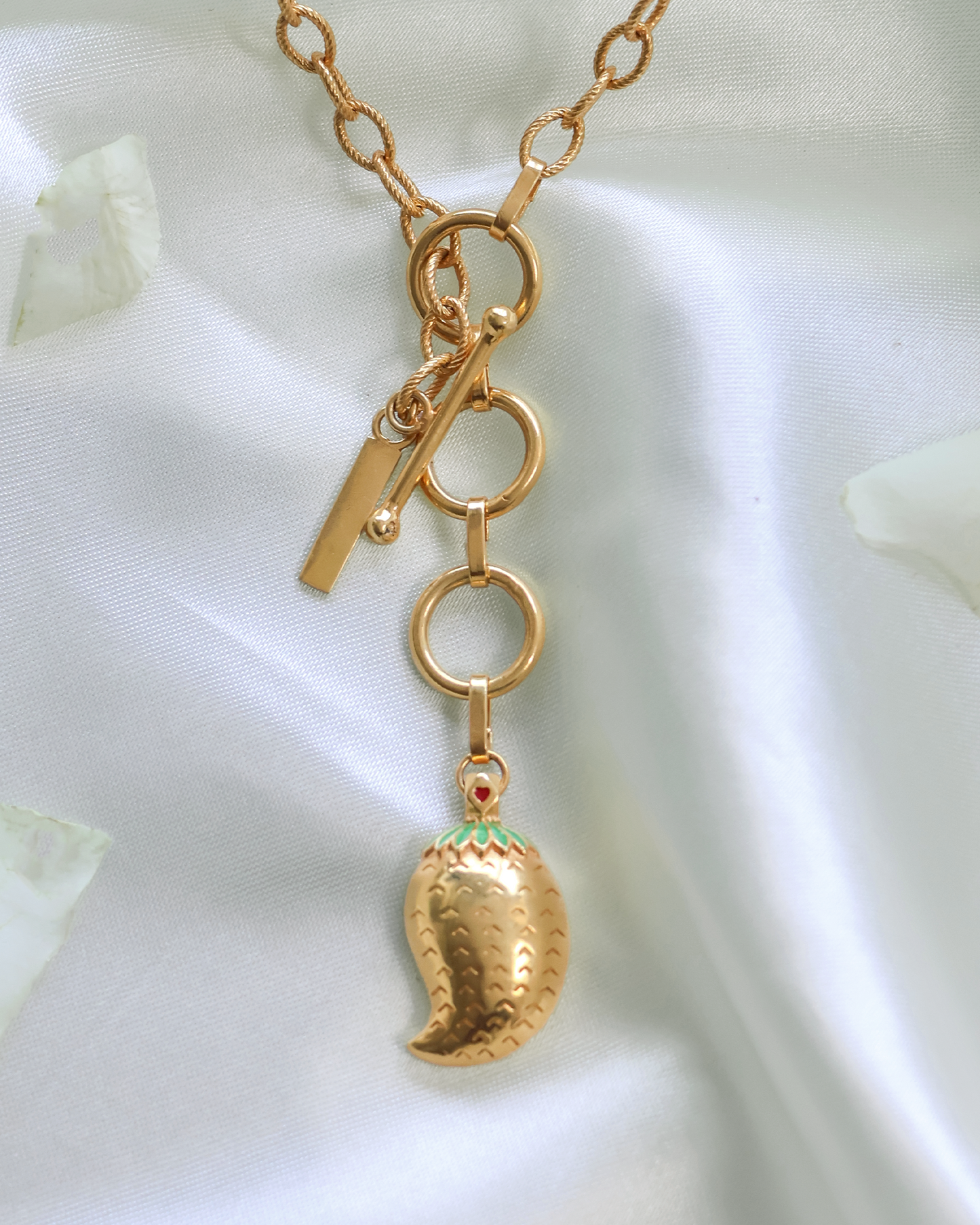 MANGO NECKLACE