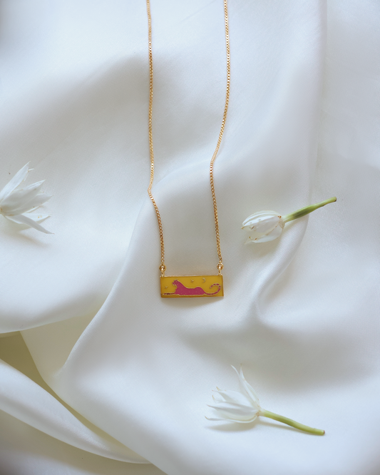 LEOPARD PENDANT PINK AND GOLD MEENAKARI