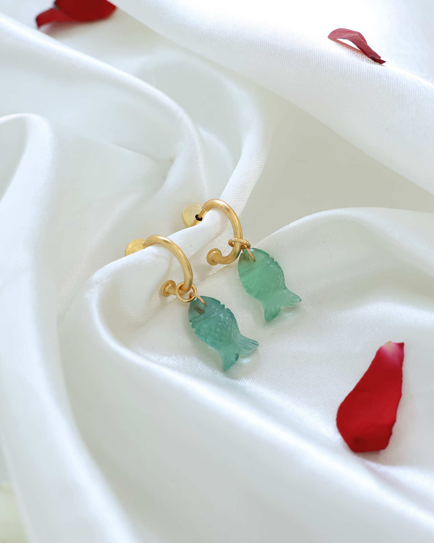 FLUORITE FISH HOOPS