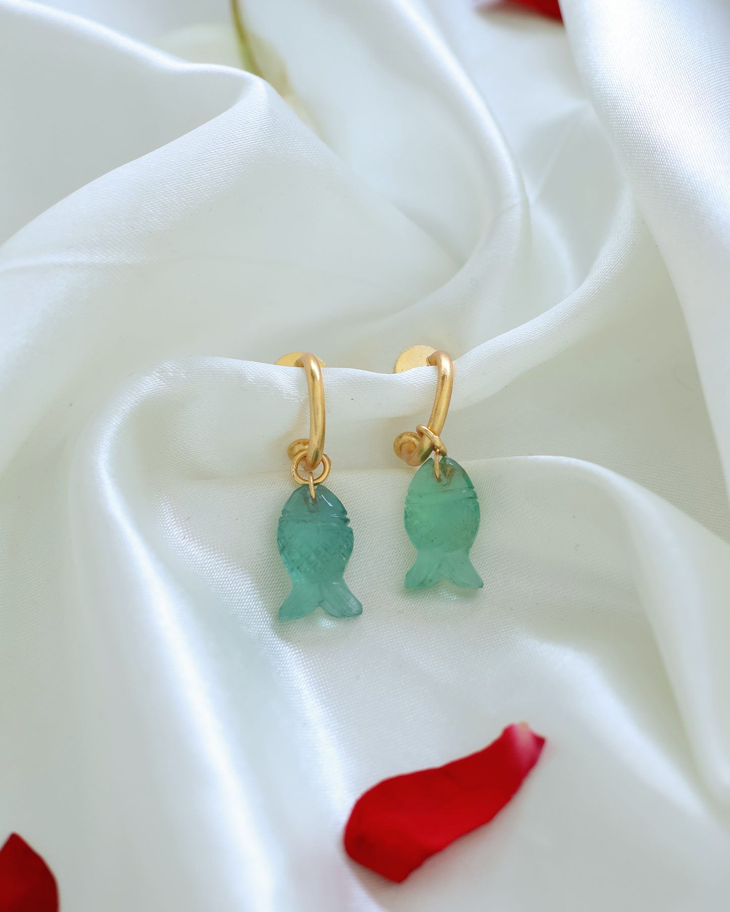 FLUORITE FISH HOOPS