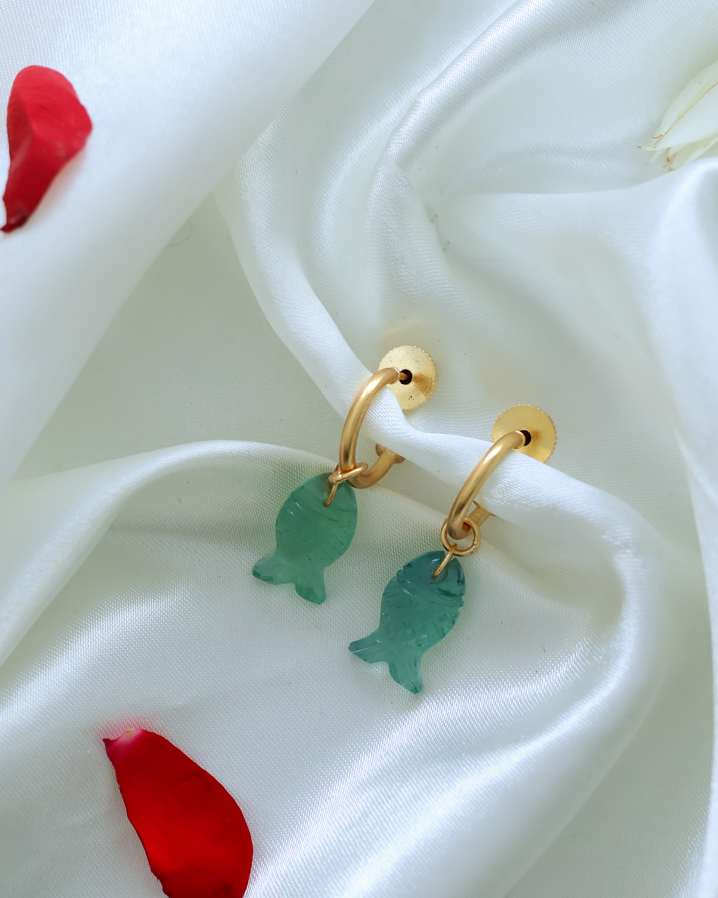 FLUORITE FISH HOOPS