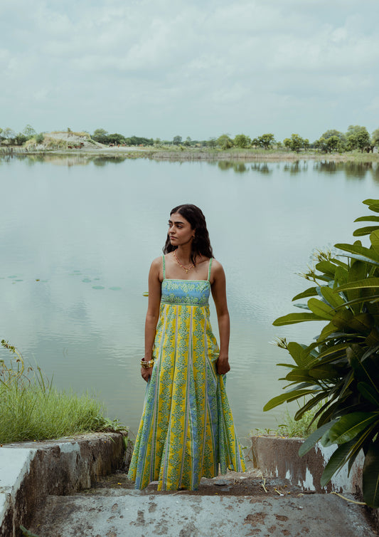 KASHI DRESS CHIKANKARI BORDER PRINT