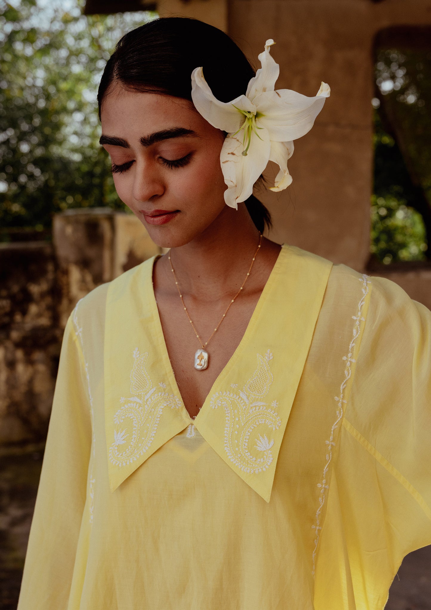 NOOR KAFTAN- CHIKANKARI
