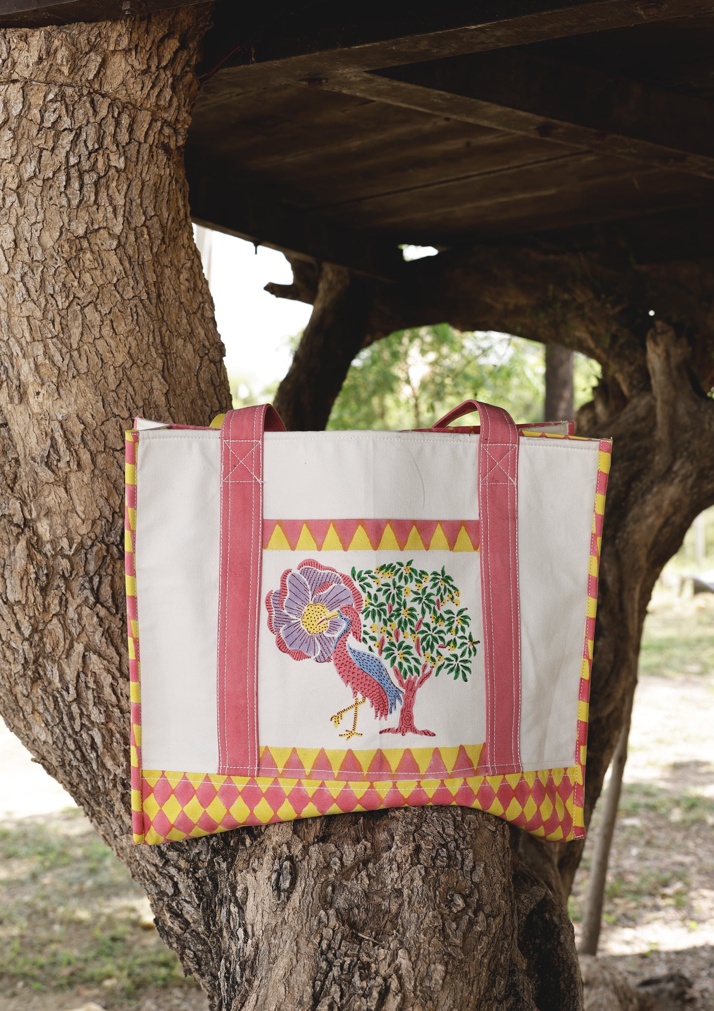 TOTE BAG- SARAS CRANE