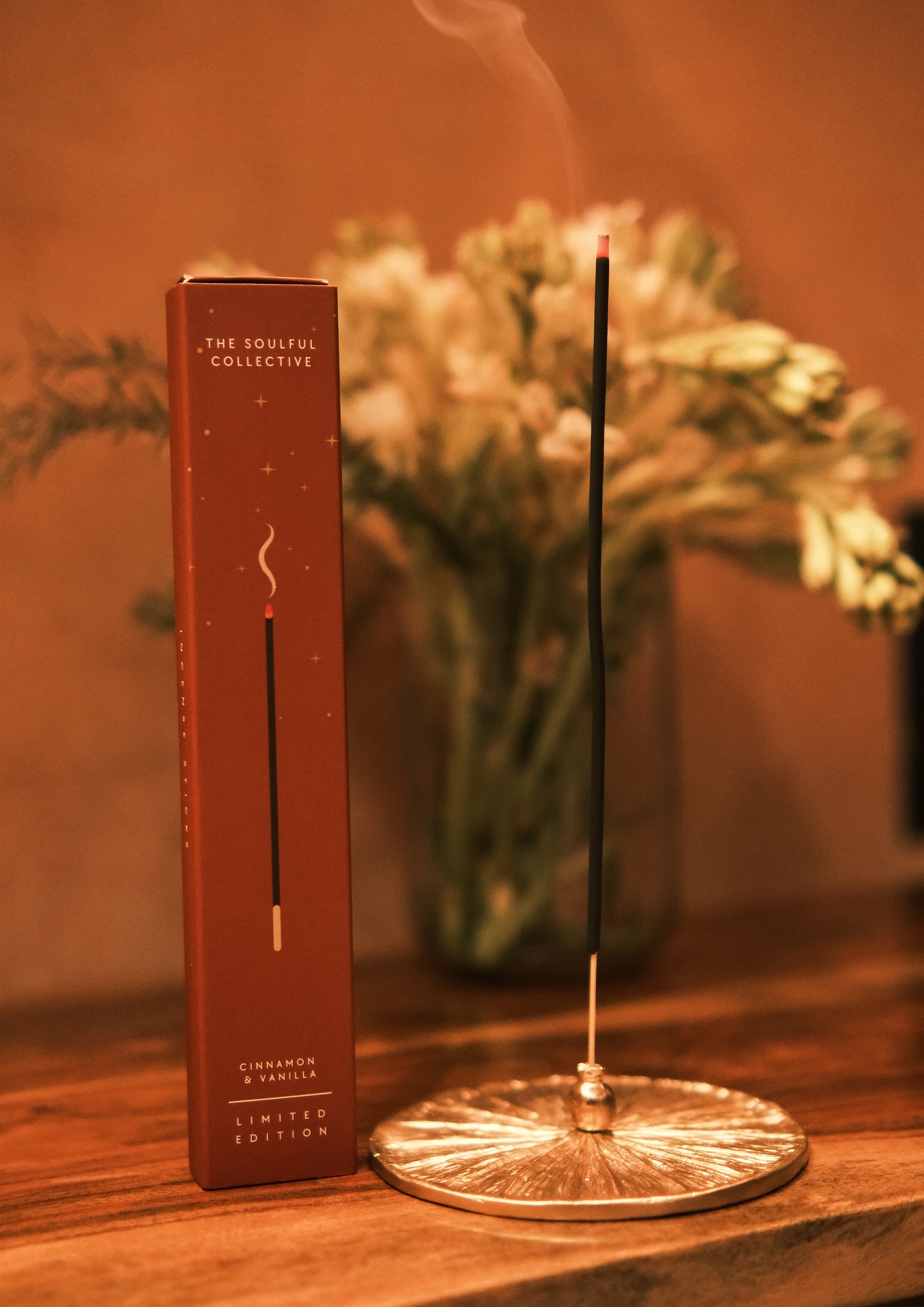 INCENSE STICKS - CINNAMON AND VANILLA