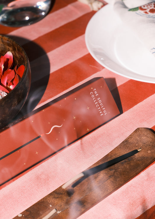INCENSE STICKS - CINNAMON AND VANILLA