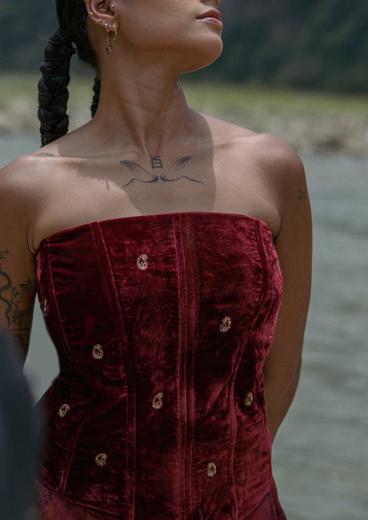 ZARI CORSET PAISLEY EMBROIDERY